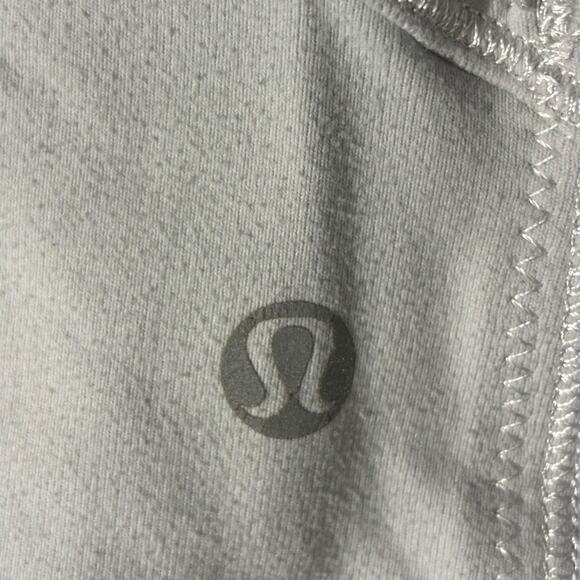 Lululemon Define Nulu Jacket in Light Gray Size 4 - Picture 5 of 5